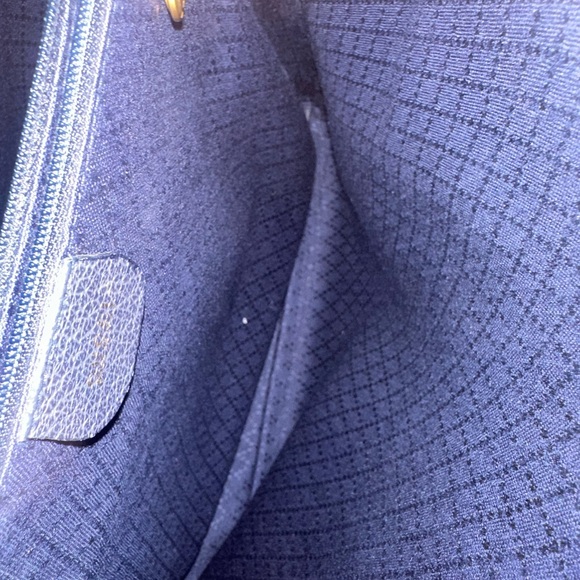 GUCCI VINTAGE Suede Handbag w/COA and Dustbag! - Picture 6 of 15